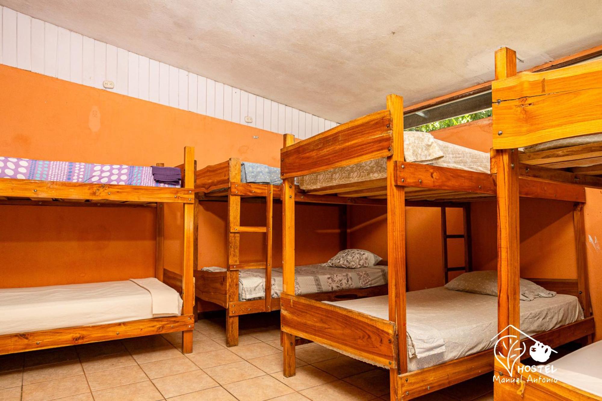 Manuel Antonio Hostel Kültér fotó