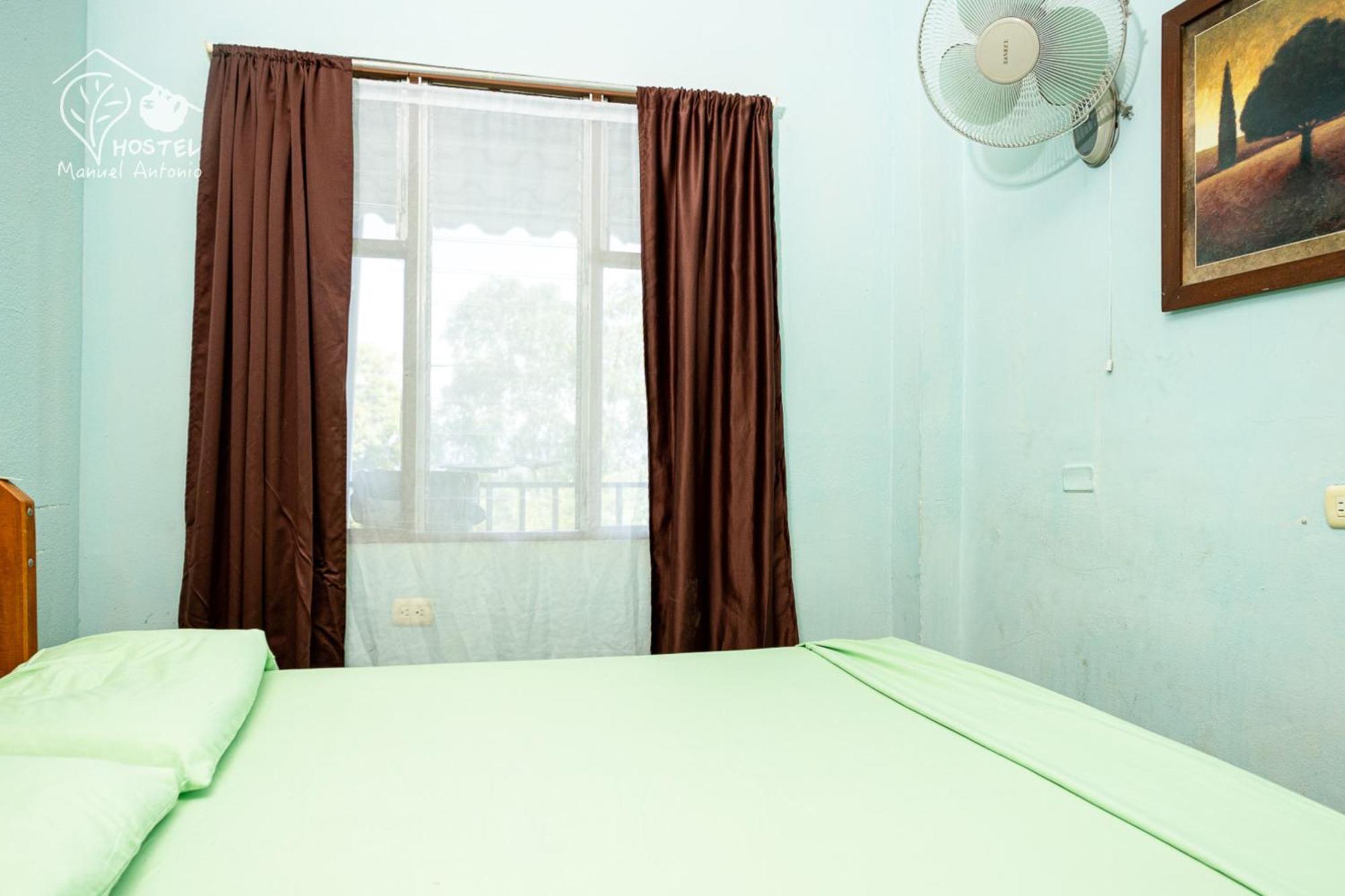 Manuel Antonio Hostel Kültér fotó