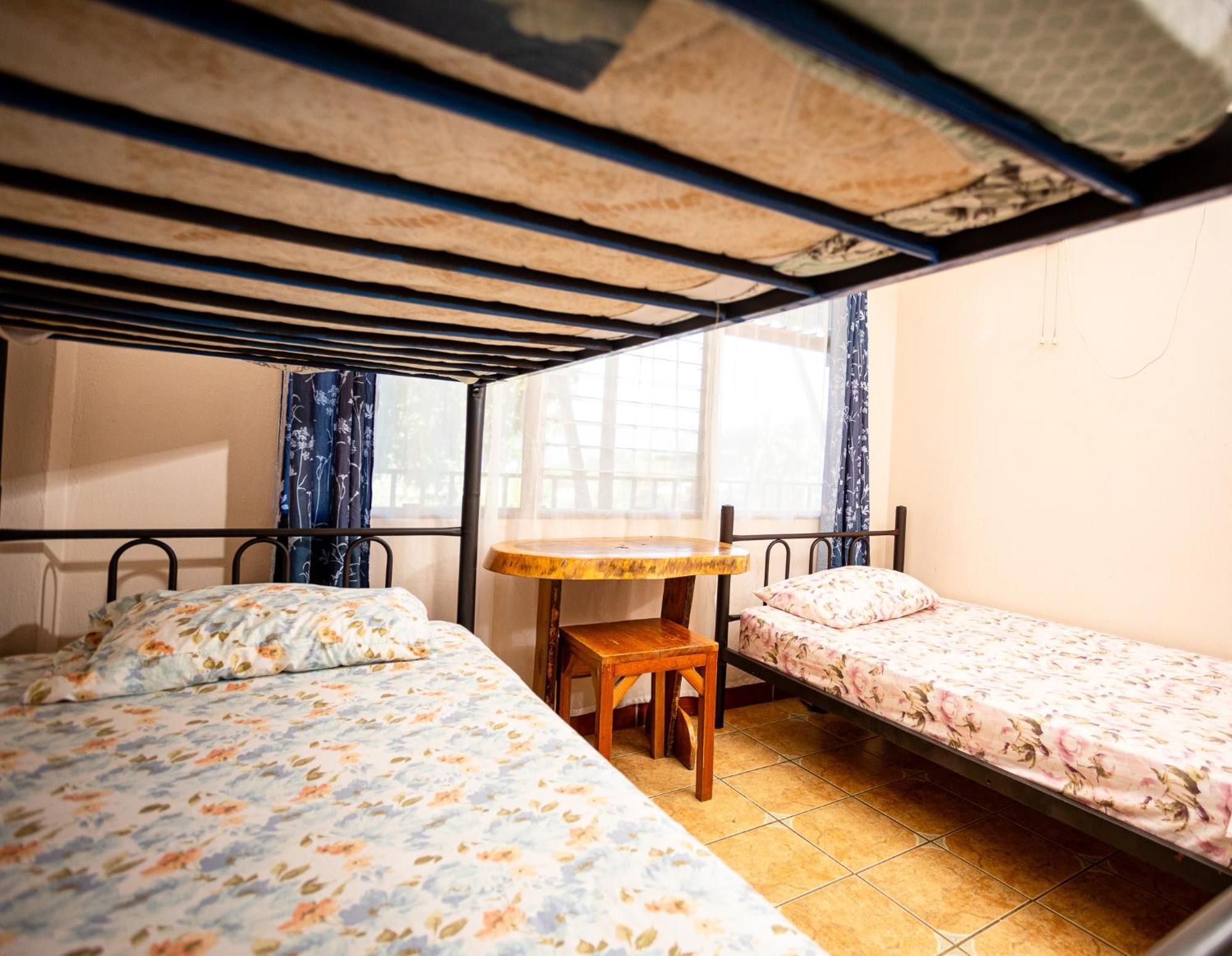 Manuel Antonio Hostel Kültér fotó