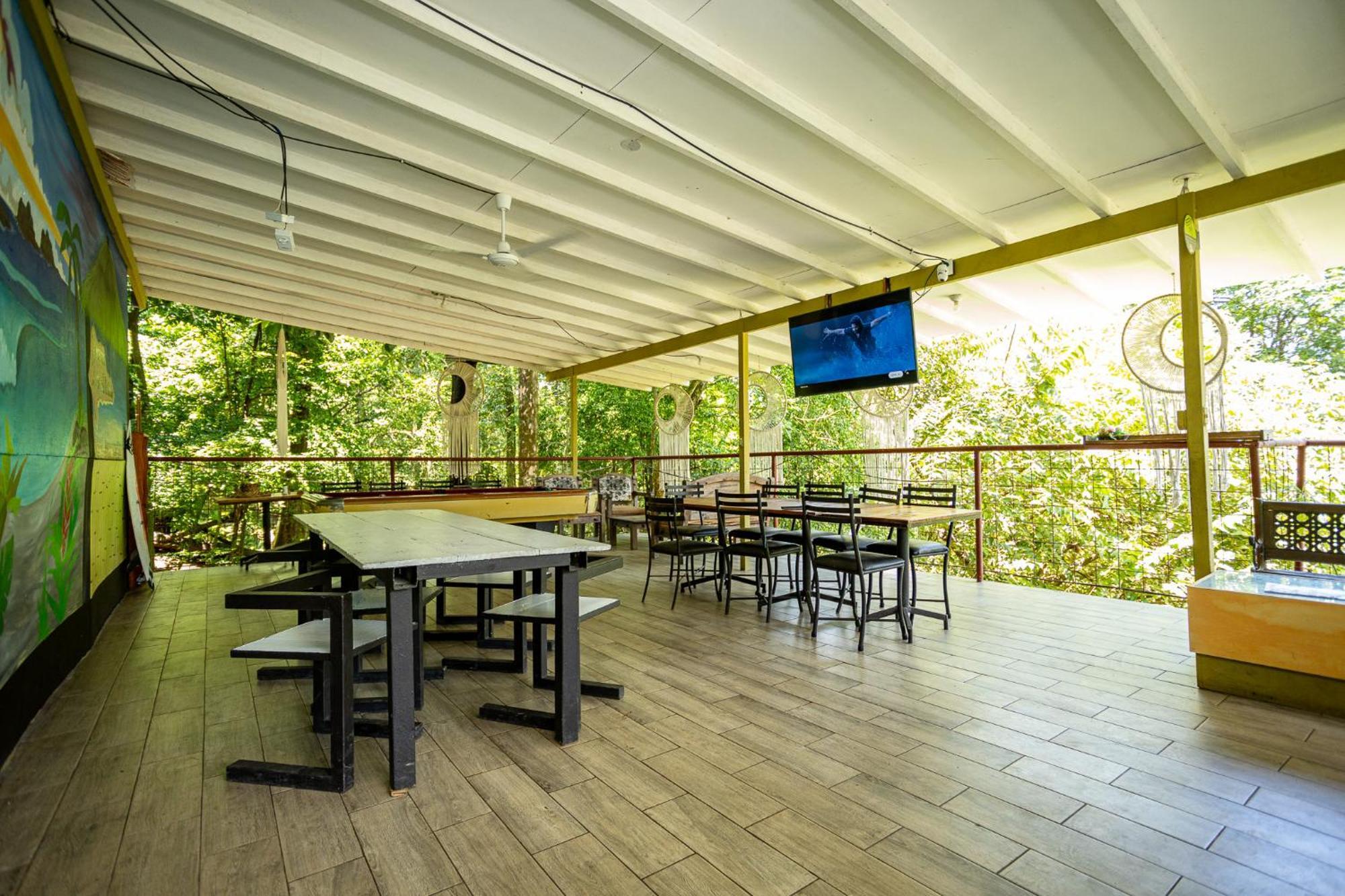 Manuel Antonio Hostel Kültér fotó